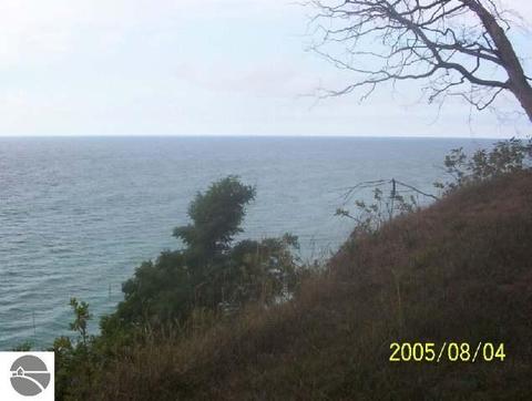 00 Marquette Ct, Frankfort, MI 49635