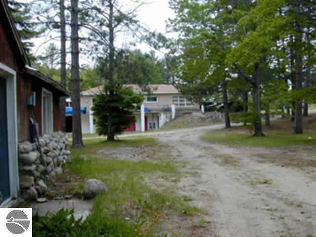 10131 Us-31, Interlochen, MI 49643 photo 19