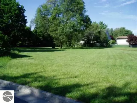 3 Patrick Ct, Mount Pleasant, MI 48858 photo 4