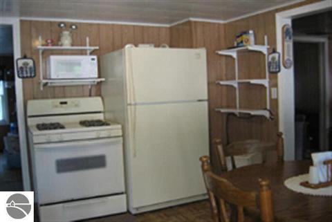 3861 E Michigan Ave, Au Gres, MI 48703 photo 5