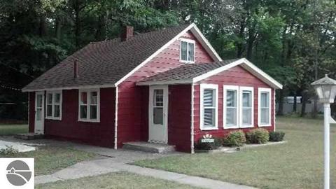 3861 E Michigan Ave, Au Gres, MI 48703 photo 3