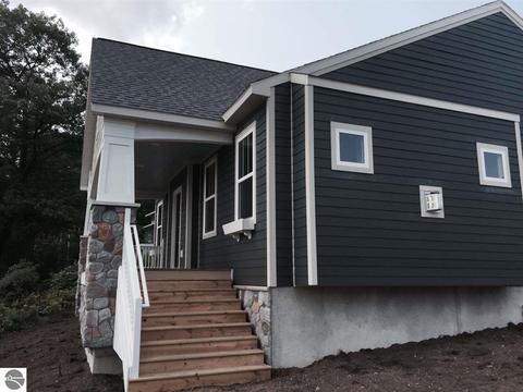 12904 E Page Ln, Omena, MI 49674 photo 1