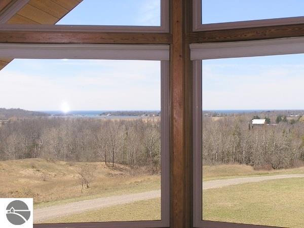 4975 Frederick Rd, Arcadia, MI 49613 photo 3