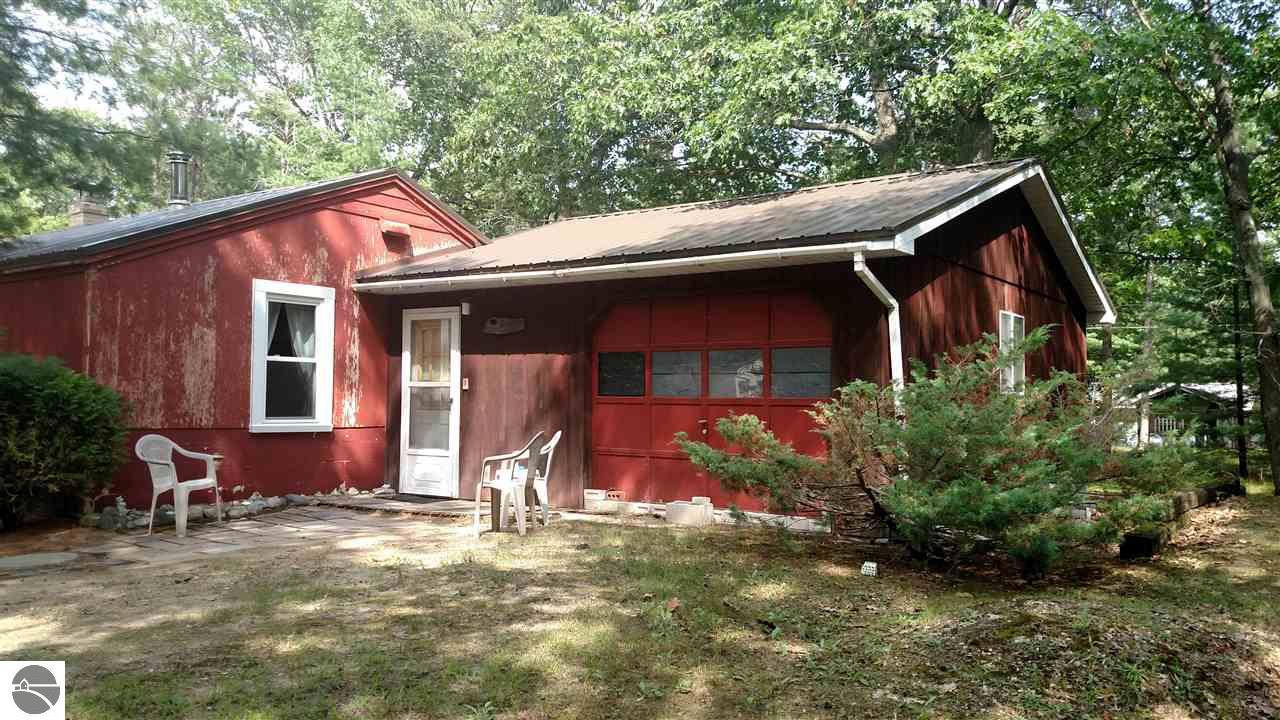 35 Oak St, Au Gres, MI 48703 photo 2