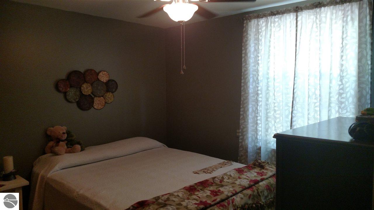 35 Oak St, Au Gres, MI 48703 photo 17