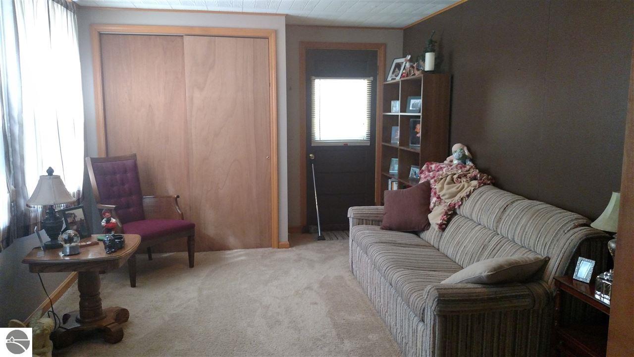 35 Oak St, Au Gres, MI 48703 photo 16