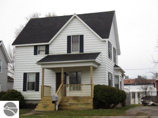 322 E Downie St, Alma, MI 48801 photo 1