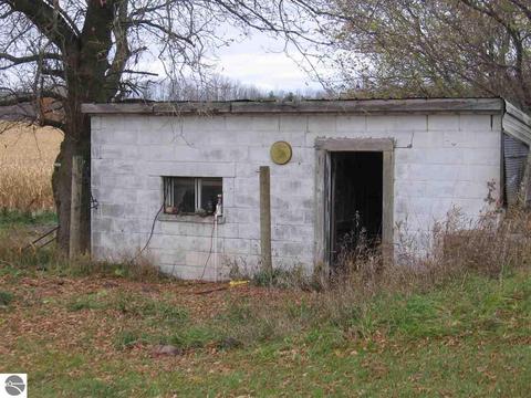 751 E State Rd, West Branch, MI 48661 photo 7
