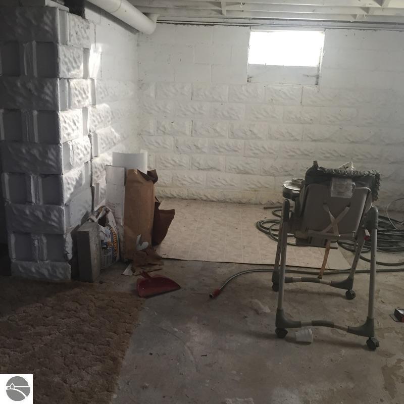 204 S Fire Rd, Twining, MI 48766 photo 14