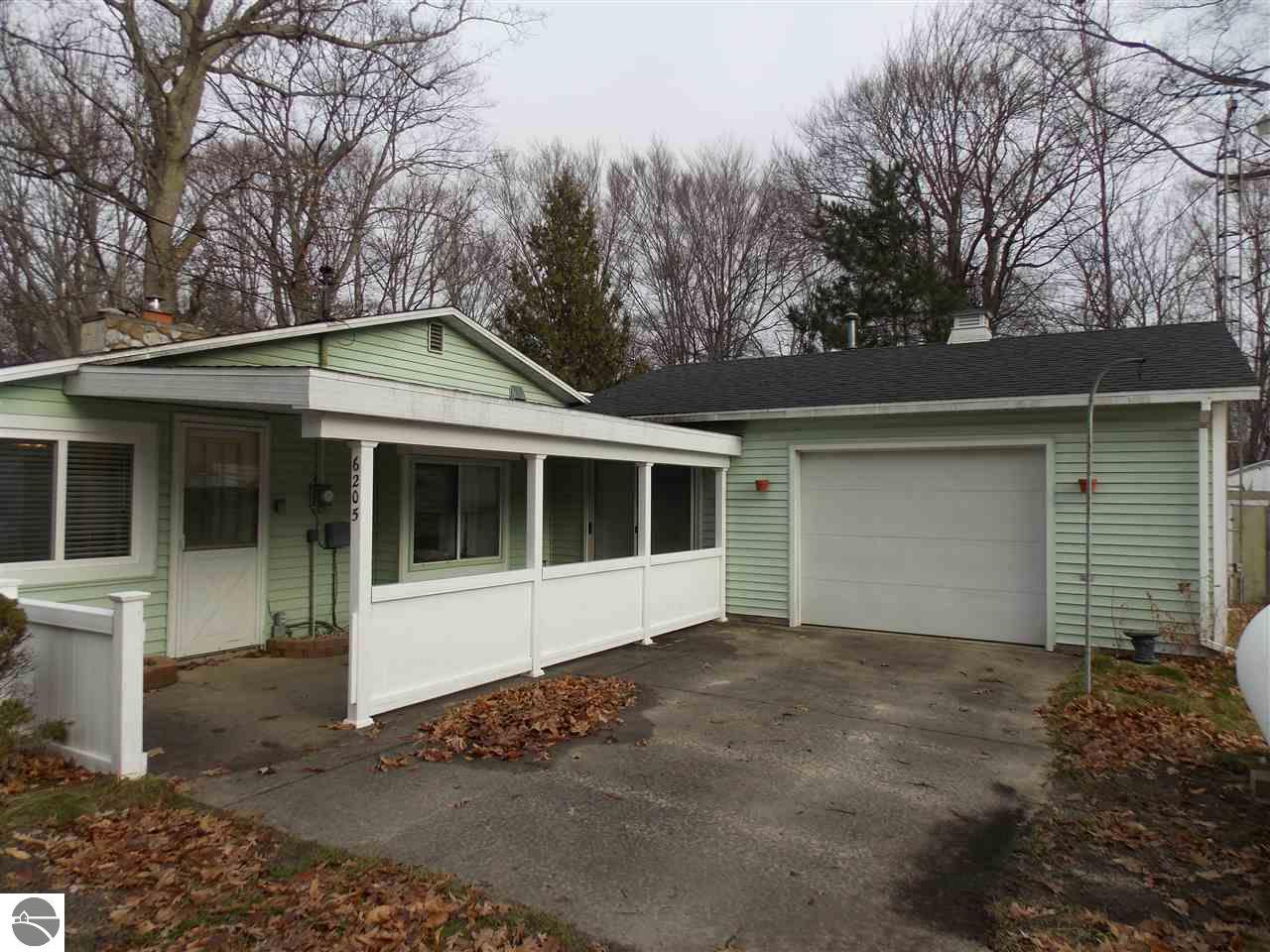 6205 Beech Dr, Lake, MI 48632 photo 3
