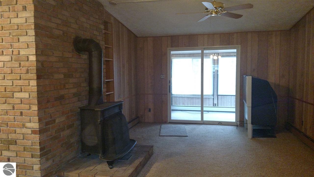 242 W Oak St, Au Gres, MI 48703 photo 10