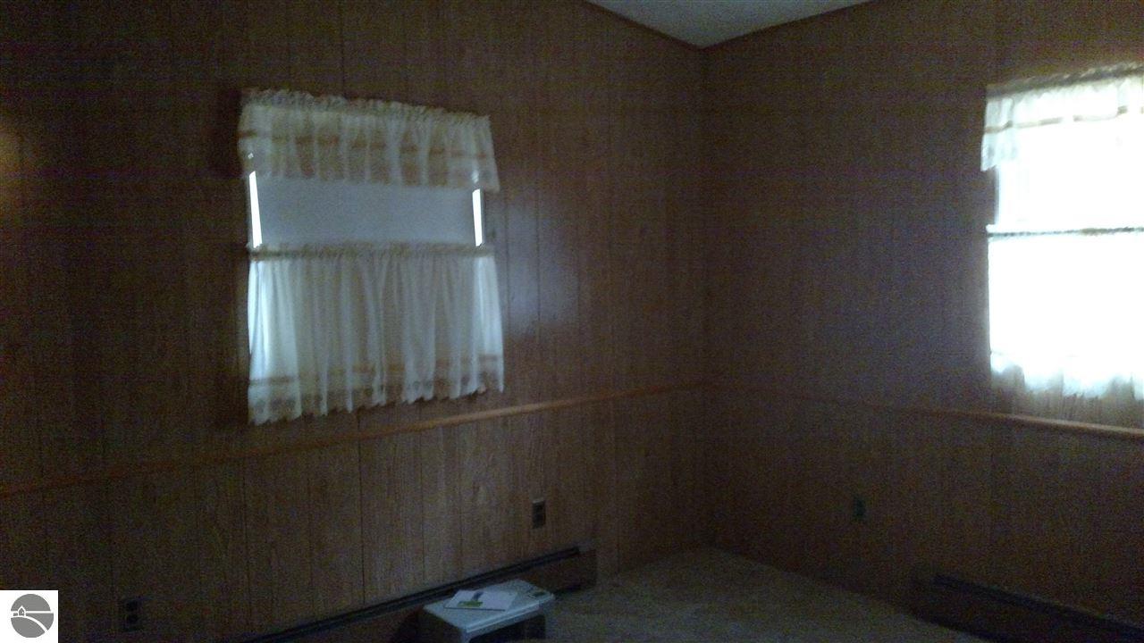 242 W Oak St, Au Gres, MI 48703 photo 13