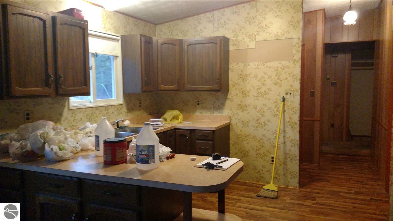 242 W Oak St, Au Gres, MI 48703 photo 11