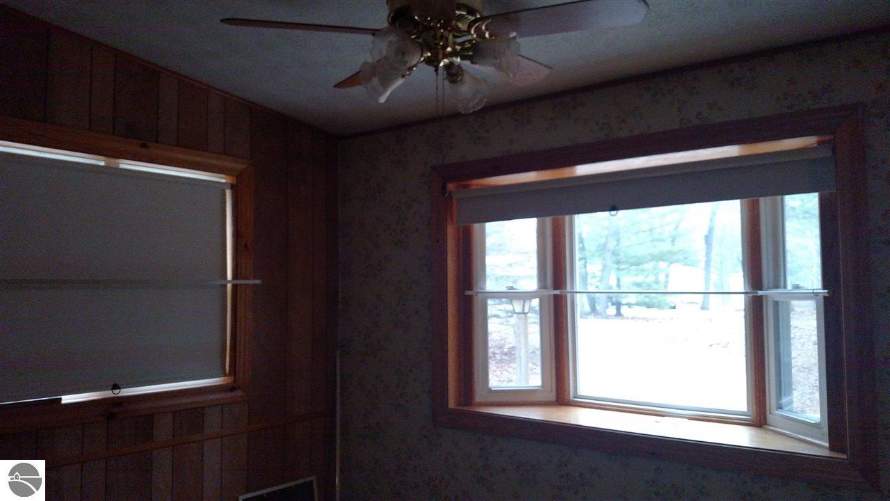 242 W Oak St, Au Gres, MI 48703 photo 15