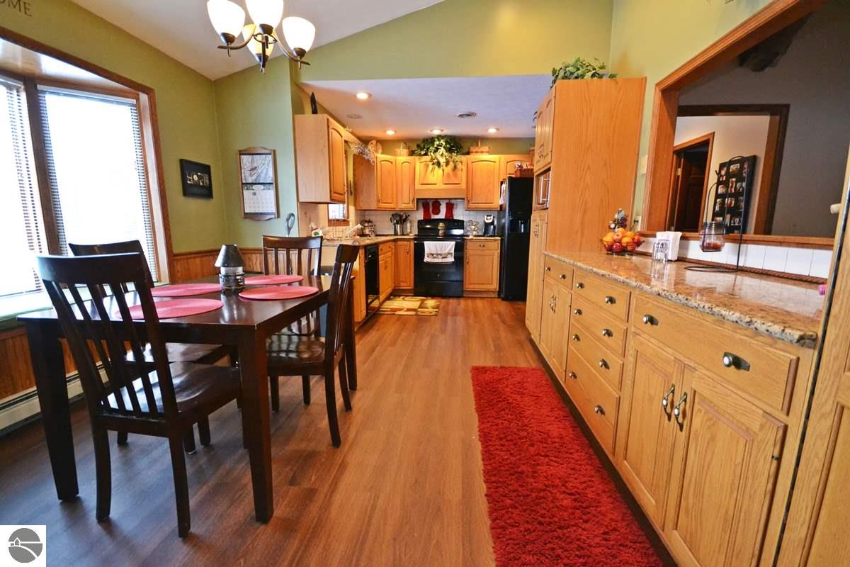 17602 120th Ave, Leroy, MI 49655 photo 14