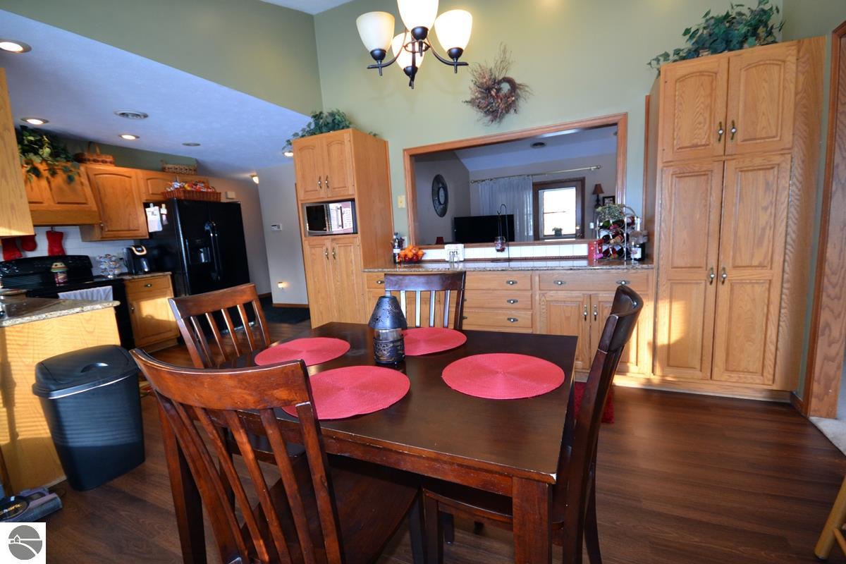 17602 120th Ave, Leroy, MI 49655 photo 13
