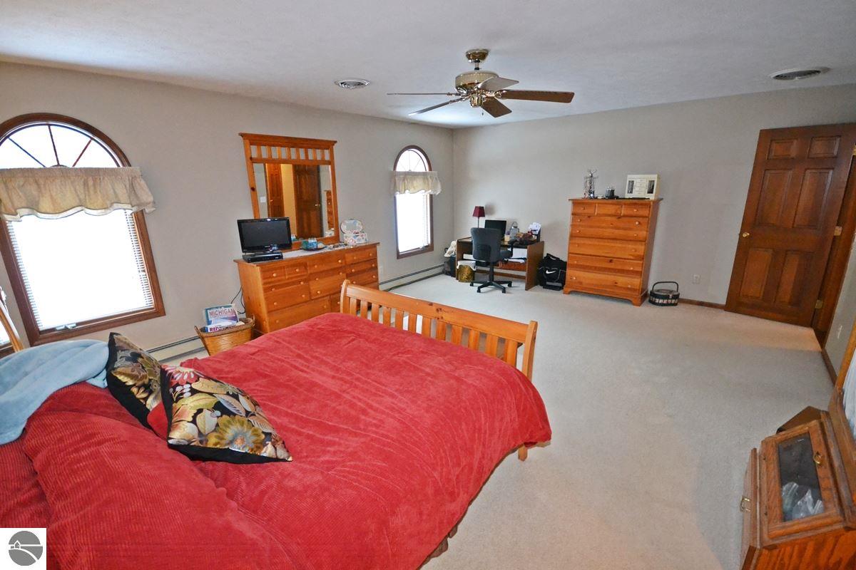 17602 120th Ave, Leroy, MI 49655 photo 33