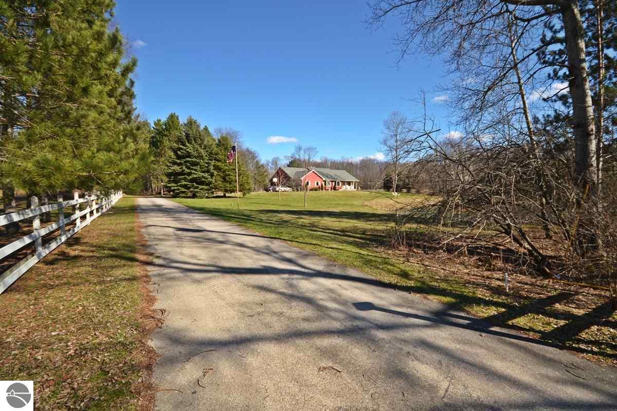 17602 120th Ave, Leroy, MI 49655 photo 46
