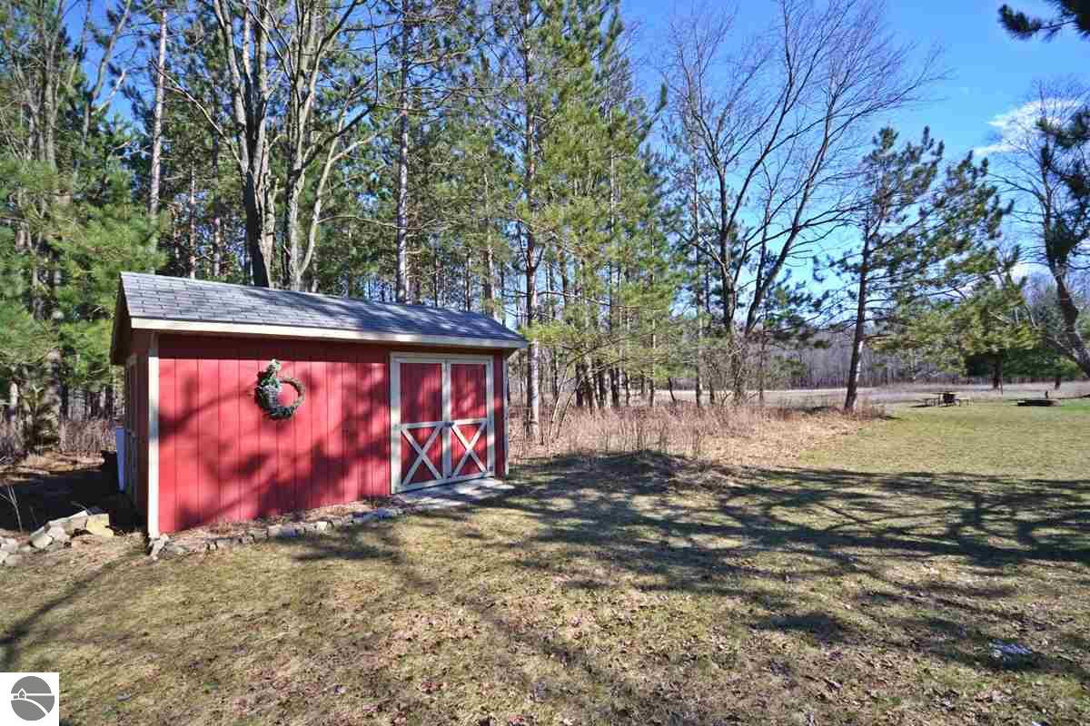 17602 120th Ave, Leroy, MI 49655 photo 48