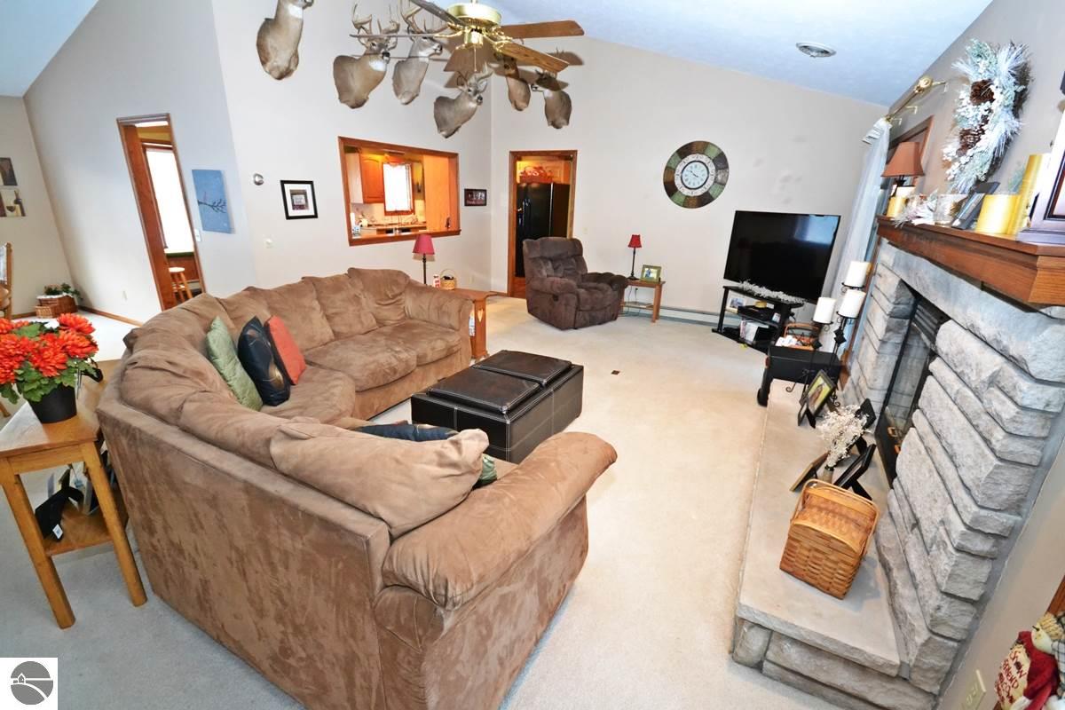 17602 120th Ave, Leroy, MI 49655 photo 24