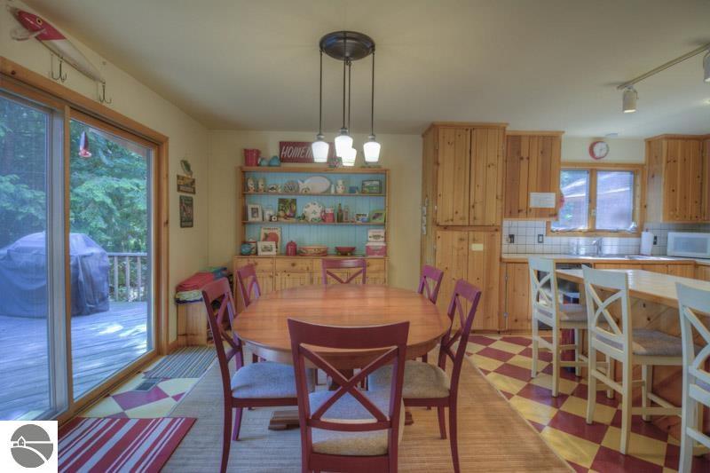 332 E Sugar Bay Ln, Cedar, MI 49621 photo 6