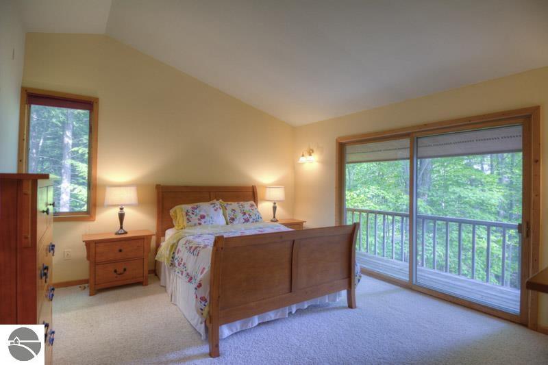 332 E Sugar Bay Ln, Cedar, MI 49621 photo 17