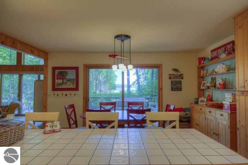 332 E Sugar Bay Ln, Cedar, MI 49621 photo 8