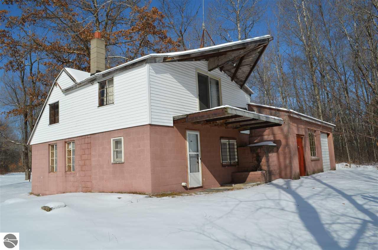 450 Old State Rd, Harrison, MI 48625 photo 14