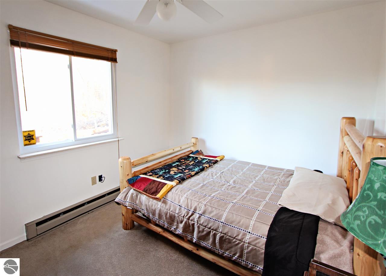 450 Old State Rd, Harrison, MI 48625 photo 8