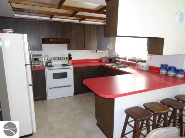 2840 Huckleberry Trl, Farwell, MI 48622 photo 14