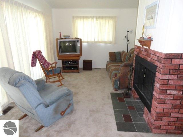 2840 Huckleberry Trl, Farwell, MI 48622 photo 13