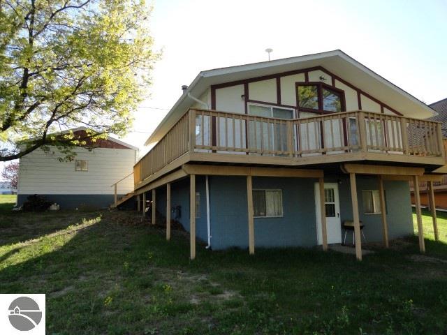 2840 Huckleberry Trl, Farwell, MI 48622 photo 6