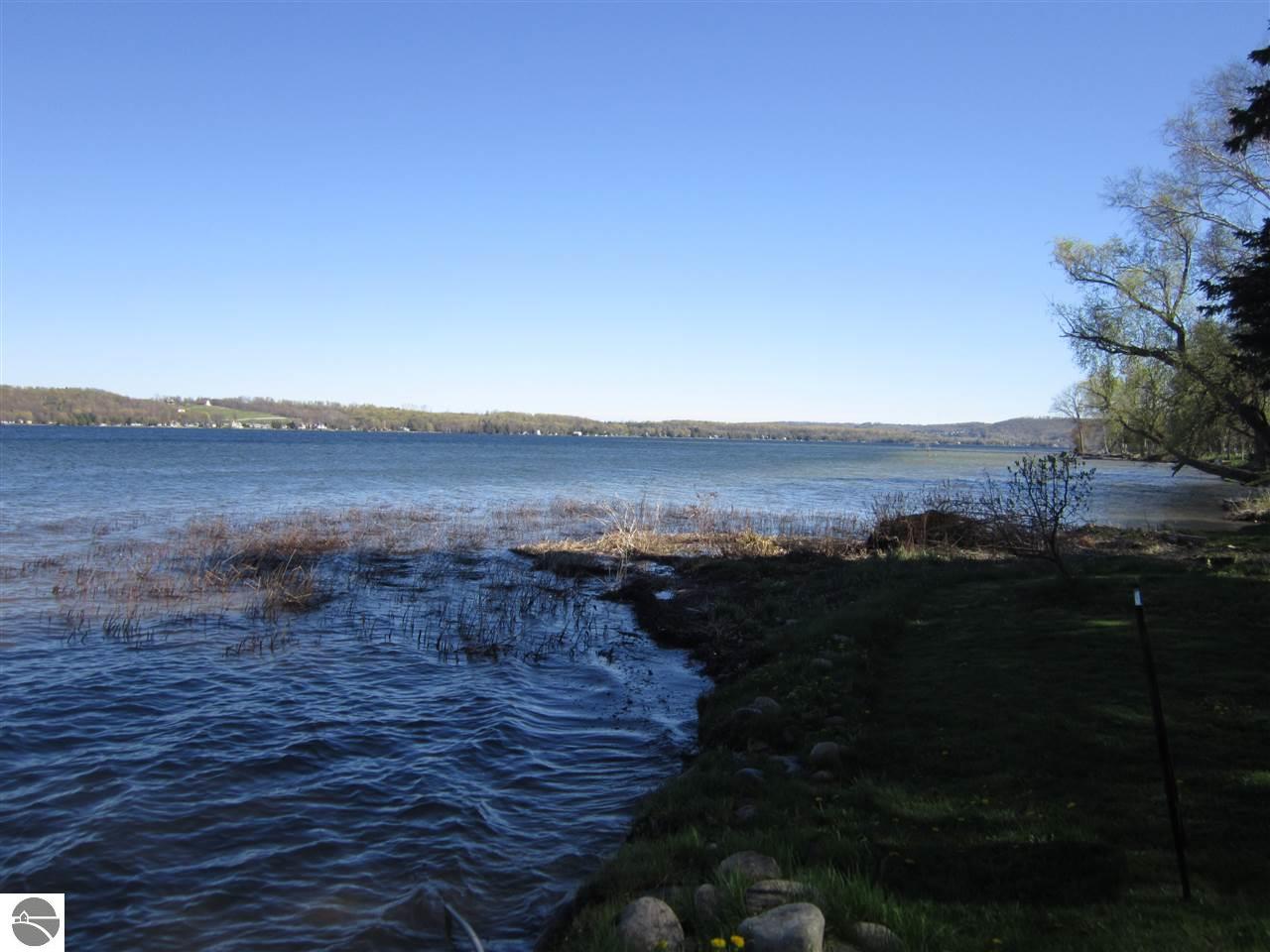 7251 S Beach Front St, Cedar, MI 49621 photo 16