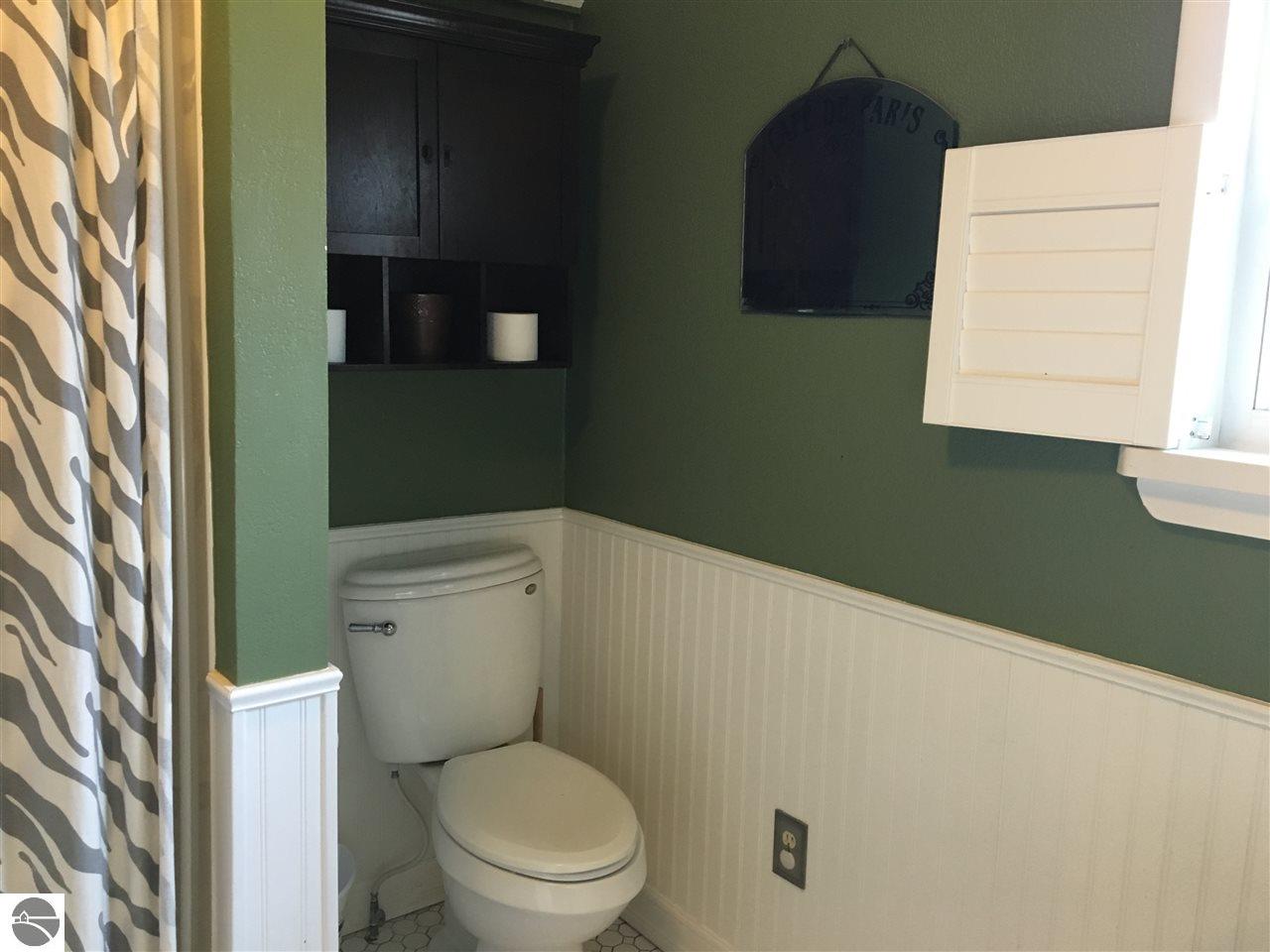 225 S Maple Ave, Alma, MI 48801 photo 22
