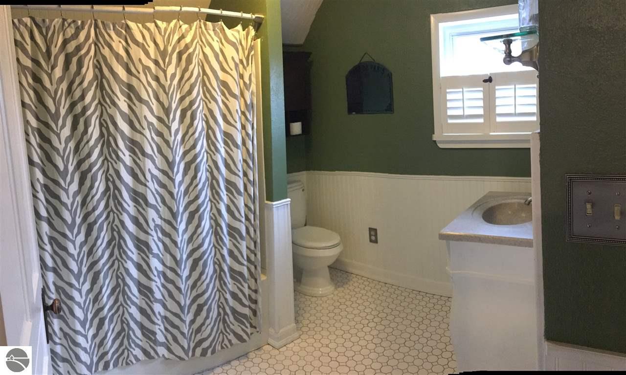 225 S Maple Ave, Alma, MI 48801 photo 21