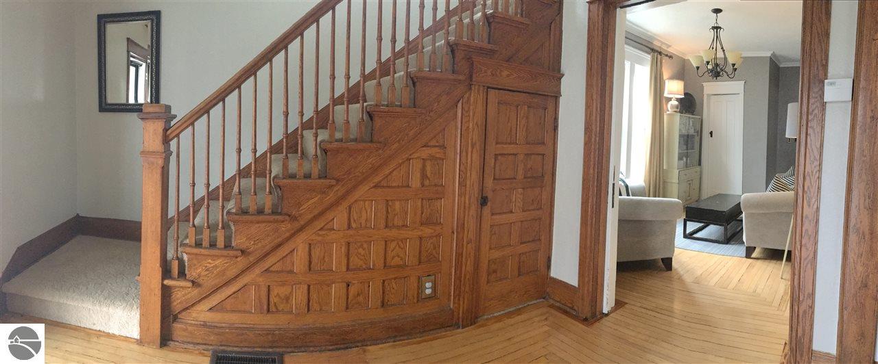 225 S Maple Ave, Alma, MI 48801 photo 7