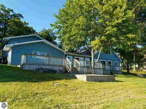 3770 Maple Ave, Lupton, MI 48635 photo 2