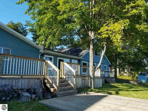 3770 Maple Ave, Lupton, MI 48635 photo 4