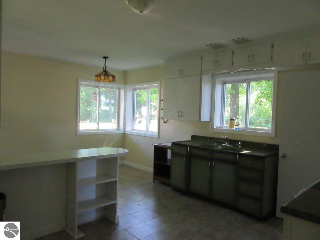 320 Euclid, Mcbain, MI 49657 photo 7