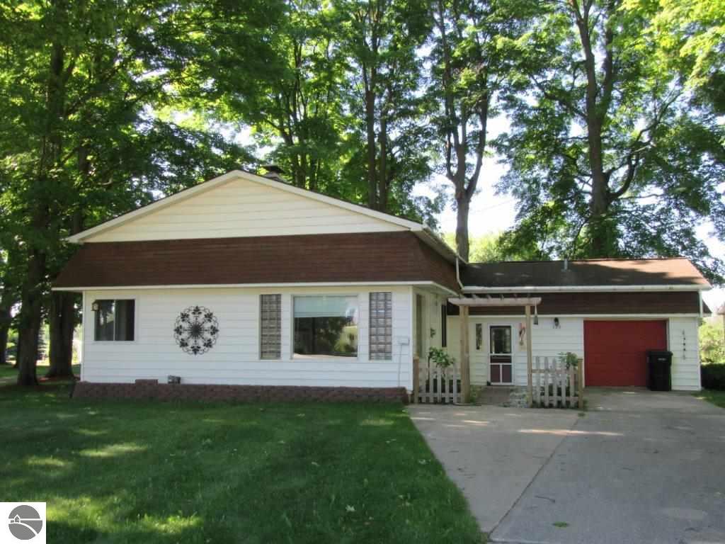 320 Euclid, Mcbain, MI 49657 photo 1