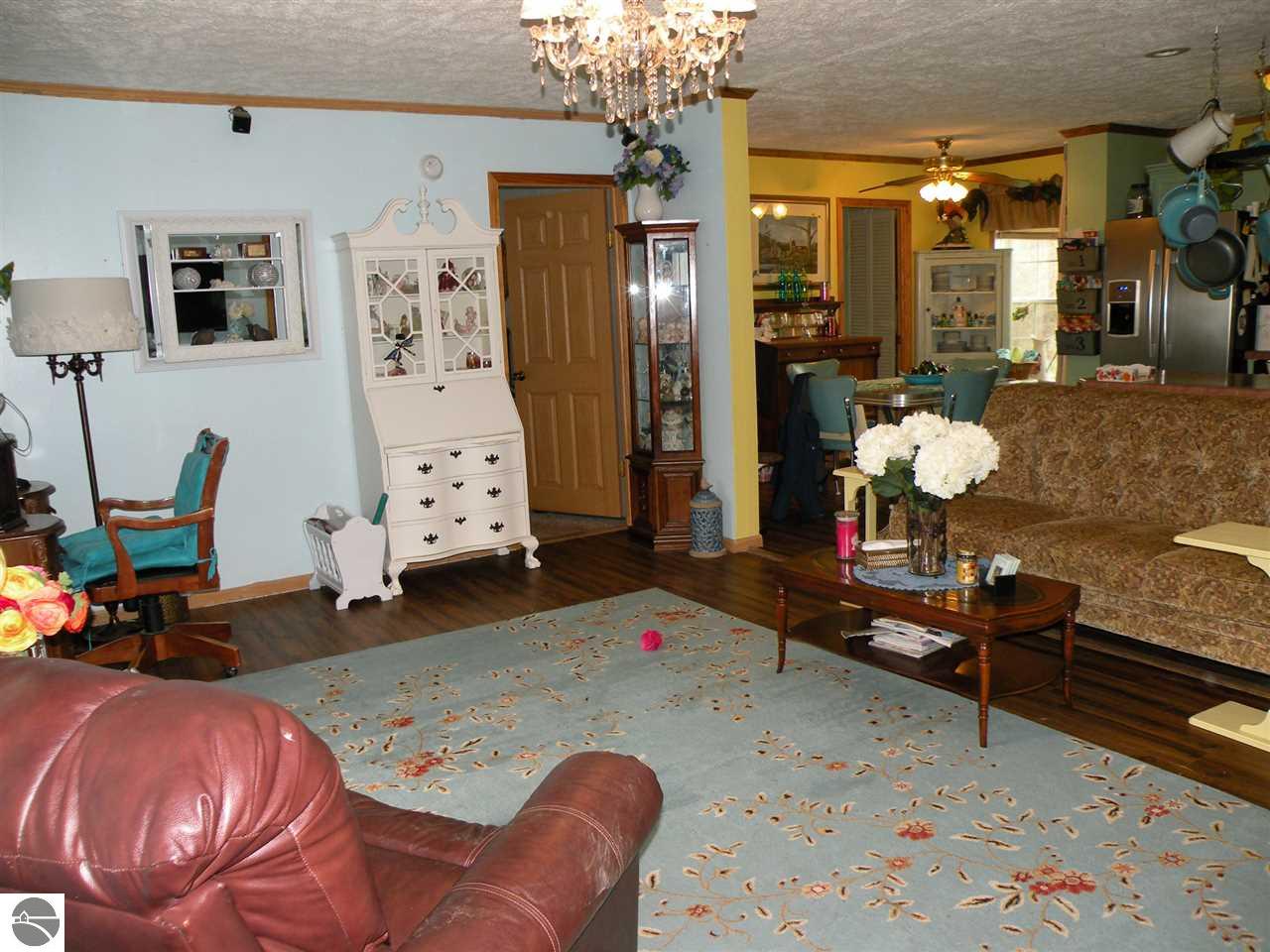 1399 N Hockaday Rd, Gladwin, MI 48624 photo 4