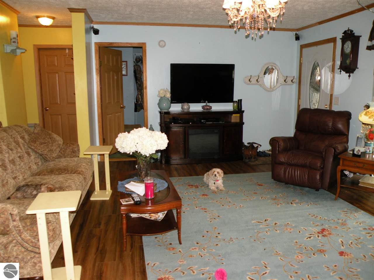1399 N Hockaday Rd, Gladwin, MI 48624 photo 5