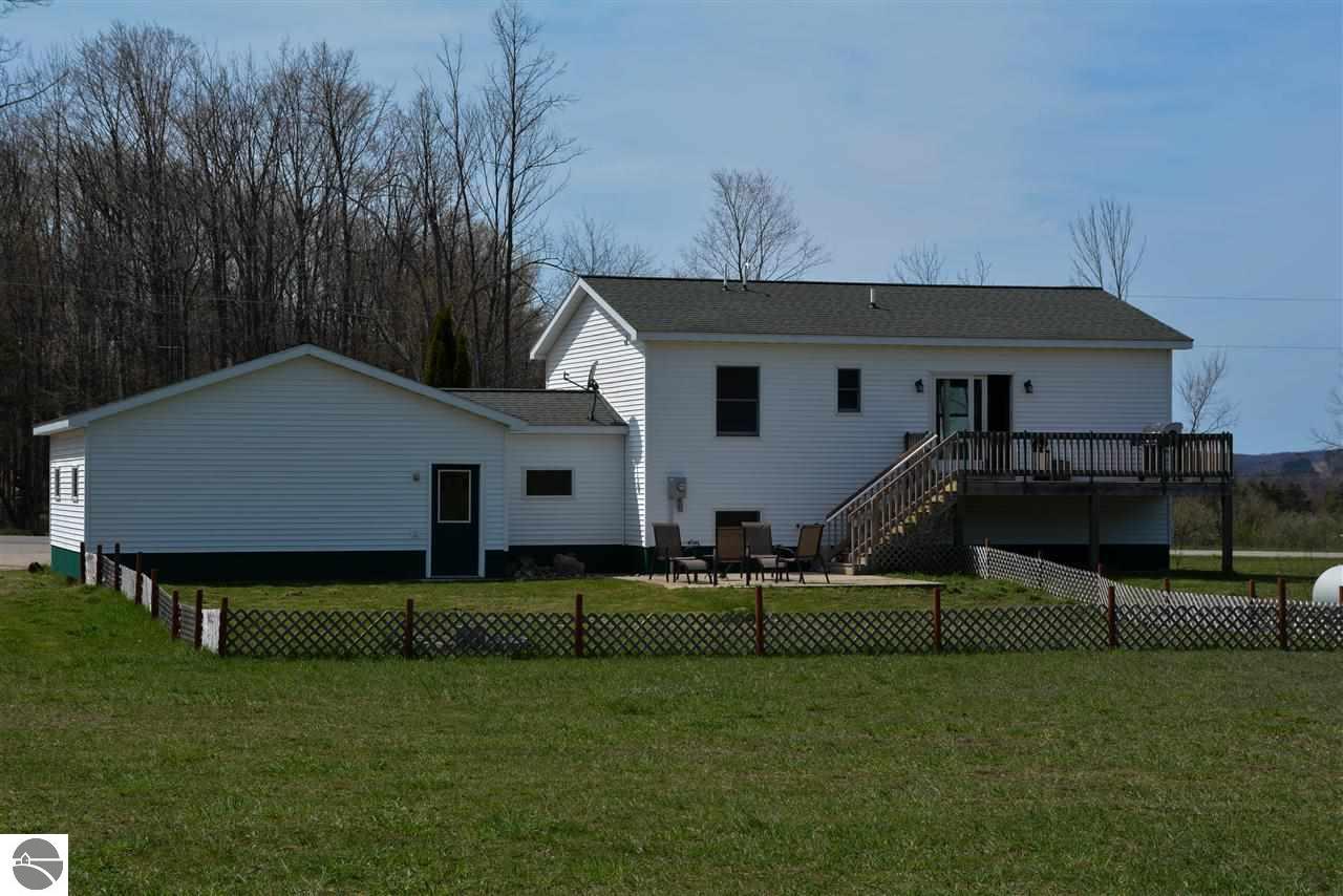 12121 S Solon Rd, Cedar, MI 49621 photo 25
