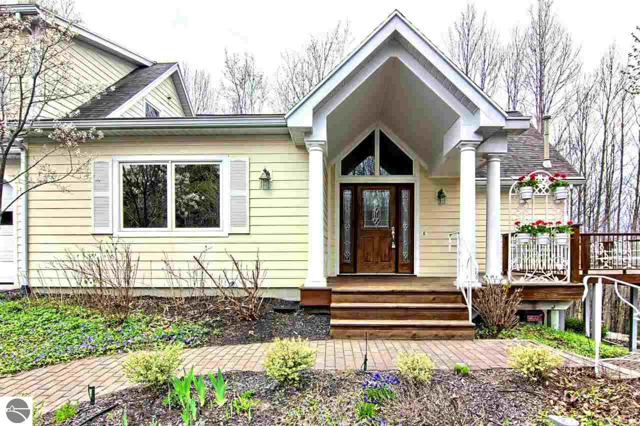 996 E Narlock Rd, Cedar, MI 49621 photo 1