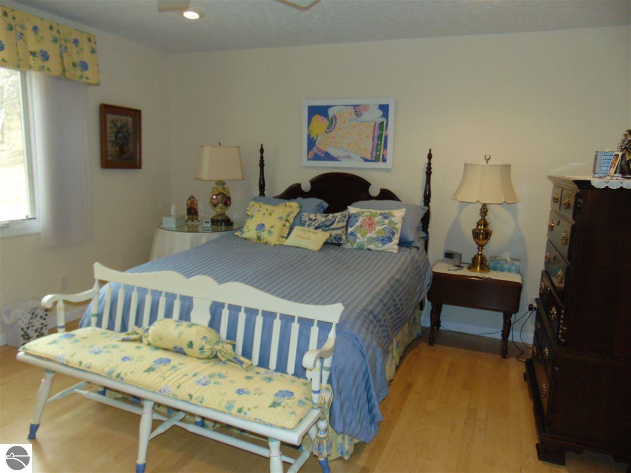 996 E Narlock Rd, Cedar, MI 49621 photo 12