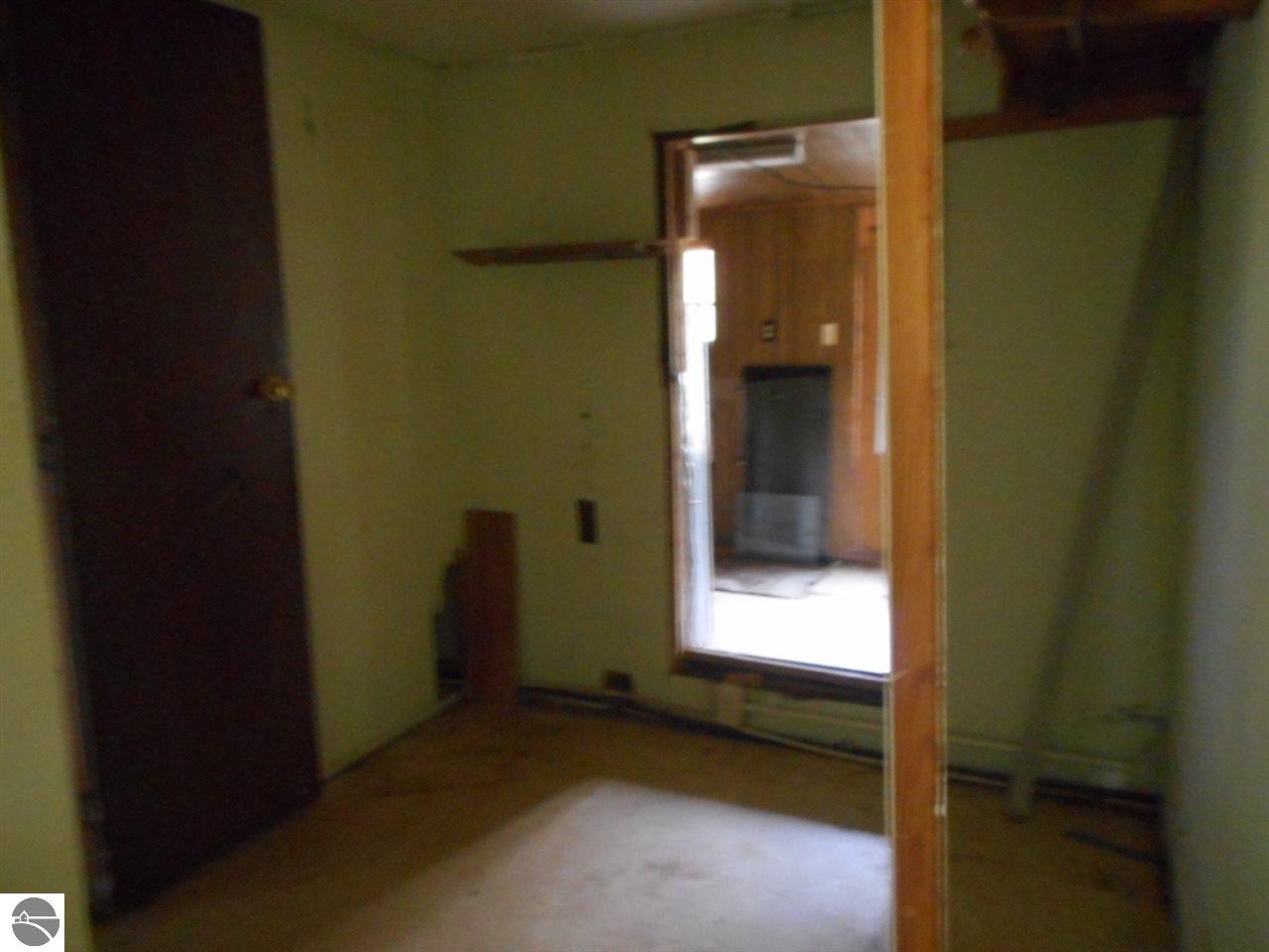 175 E Knox Rd, Beaverton, MI 48612 photo 14