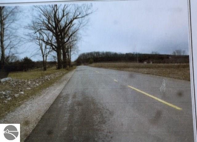 2981 Eitzen Rd, Cedar, MI 49621 photo 27