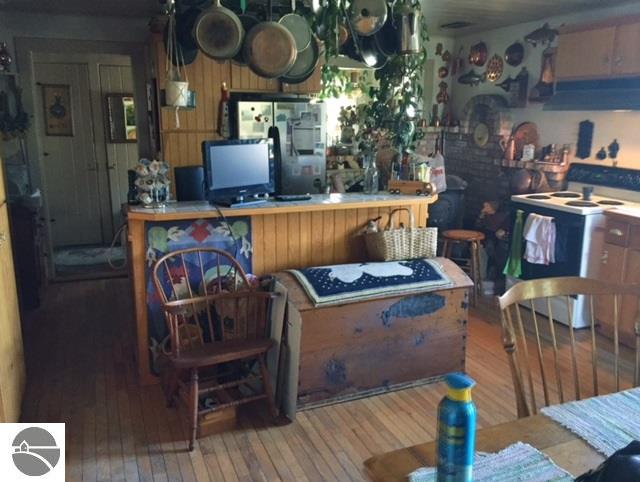 2981 Eitzen Rd, Cedar, MI 49621 photo 6