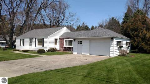324 W Michigan Ave, Au Gres, MI 48703 photo 3