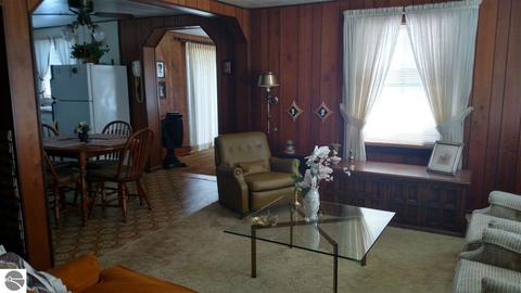 324 W Michigan Ave, Au Gres, MI 48703 photo 13